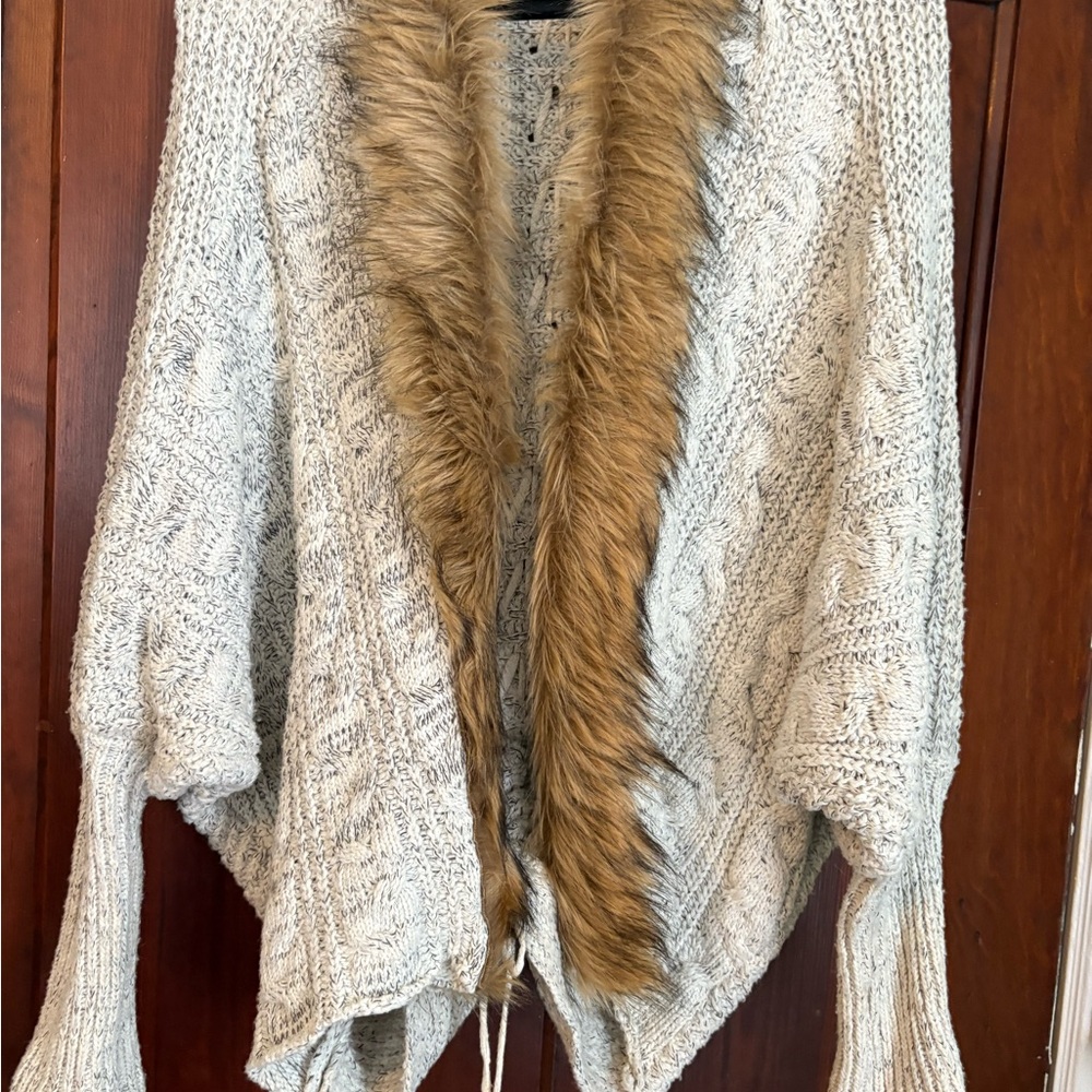 Cozy Knit Sweater with Faux Fur Trim